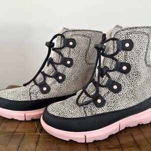 Sorel Black and Pink Boots